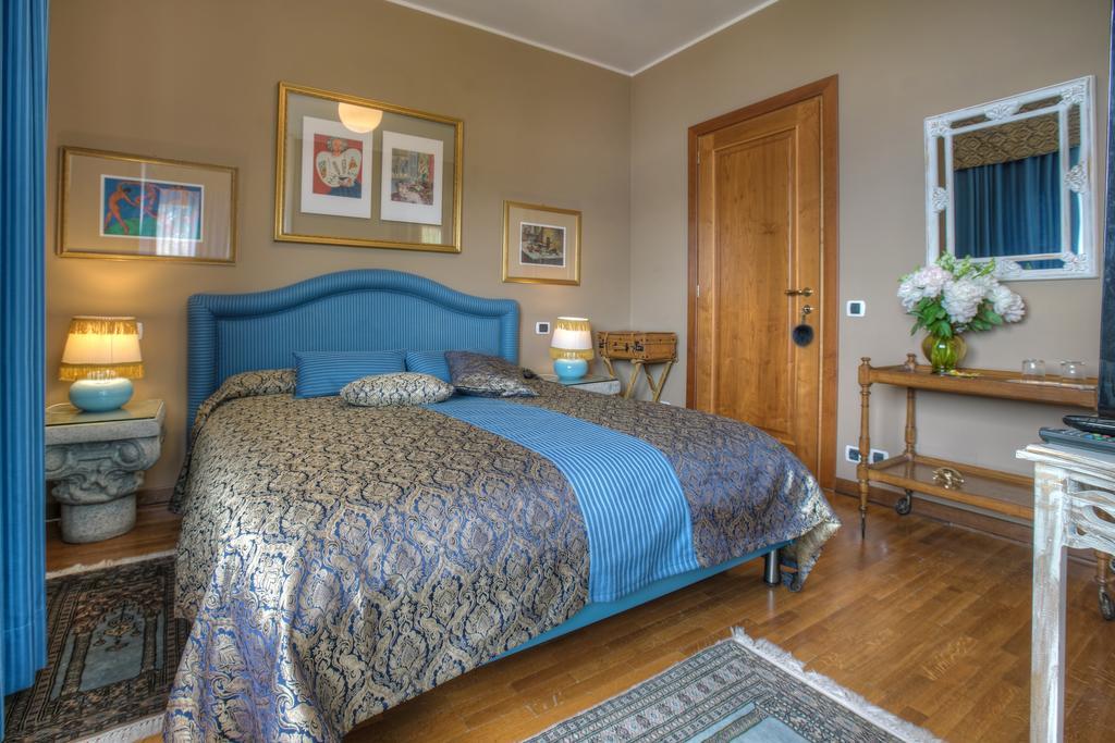 Bed and Breakfast La Volpe Dorata à Stresa Extérieur photo
